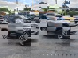 Used 2022 Jeep Compass Latitude image 2