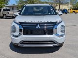 New 2025 Mitsubishi Outlander SE image 2