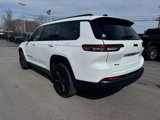 Used 2023 Jeep Grand Cherokee L Laredo image 2