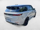 New 2025 Land Rover Range Rover Sport Dynamic SE image 5