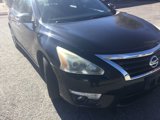 Used 2015 Nissan Altima 2.5 SL w/ Technology Package image 2
