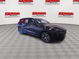 Used 2025 Toyota Crown Signia image 3