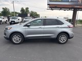 Used 2024 Ford Edge SEL w/ Convenience Package image 2