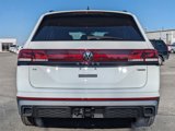 New 2025 Volkswagen Atlas Peak Edition SE image 5