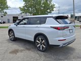 New 2025 Mitsubishi Outlander SE image 5