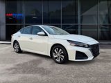 Used 2023 Nissan Altima 2.5 S image 2