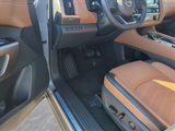New 2025 Nissan Pathfinder Platinum image 4