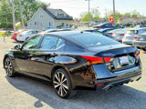 Used 2021 Nissan Altima 2.5 SR w/ SR Premium Package image 6