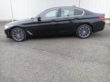 Used 2020 BMW 530i xDrive w/ Premium Package image 4