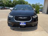 New 2025 Chrysler Pacifica Pinnacle image 3