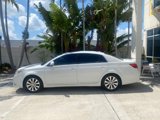Used 2011 Toyota Avalon Limited image 5