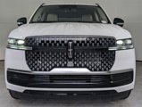 New 2025 Lincoln Navigator Reserve image 3