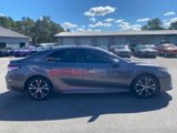 Used 2020 Toyota Camry SE image 6