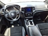 Used 2019 Jeep Grand Cherokee Altitude image 3