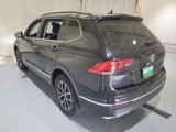 Used 2020 Volkswagen Tiguan SE w/ Panoramic Sunroof Package image 5