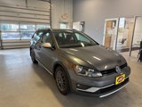 Used 2017 Volkswagen Golf Alltrack S image 5