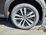 New 2025 Nissan Pathfinder Platinum image 4