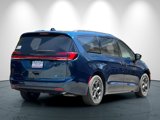 New 2025 Chrysler Pacifica Premium image 4