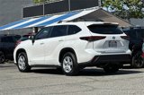 Used 2024 Toyota Highlander LE image 6