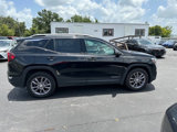 Used 2023 GMC Terrain SLT image 4