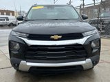 Used 2023 Chevrolet TrailBlazer LT image 2