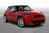 Used 2025 MINI Cooper 2-Door Hardtop image 2
