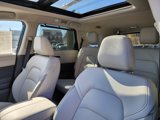New 2025 Nissan Pathfinder SL w/ SL Premium Package image 2
