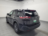 Used 2023 Nissan Rogue S image 5