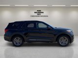 Used 2024 Ford Explorer XLT w/ Equipment Group 202A image 4