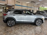 New 2025 Chevrolet TrailBlazer LT w/ Driver Confidence Package image 2