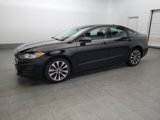 Used 2020 Ford Fusion SE image 2