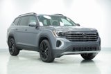 New 2025 Volkswagen Atlas SE image 3