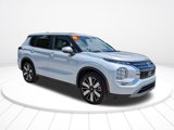 New 2025 Mitsubishi Outlander SE image 2