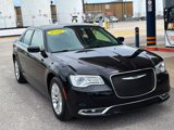 Used 2020 Chrysler 300 Touring w/ Driver Convenience Group image 5