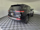 New 2025 Jeep Grand Cherokee Limited image 3