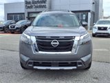New 2025 Nissan Pathfinder SL image 3