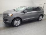 Used 2023 Ford Edge SEL image 2