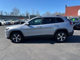 Used 2019 Jeep Cherokee Limited image 4