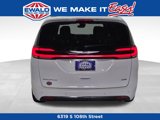 New 2025 Chrysler Pacifica Select image 4