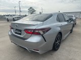 Used 2024 Toyota Camry SE image 3