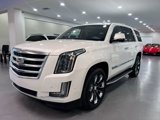 Used 2019 Cadillac Escalade Luxury image 3