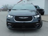 New 2025 Chrysler Pacifica Select w/ Uconnect Theater Family Group image 3