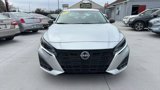 Used 2024 Nissan Altima 2.5 SV image 2