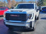 Used 2024 GMC Sierra 2500 Pro image 2