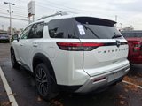 New 2025 Nissan Pathfinder Platinum image 4