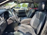 Used 2017 Toyota Highlander SE image 4