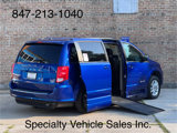 Used 2018 Dodge Grand Caravan SXT image 3