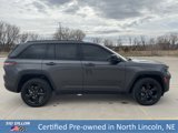 Used 2023 Jeep Grand Cherokee Altitude image 3