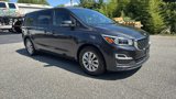 Used 2021 Kia Sedona LX image 3