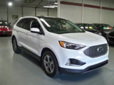 Used 2024 Ford Edge SEL w/ Convenience Package image 3